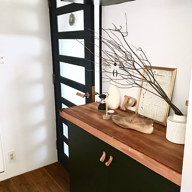 イマジンウォールペイント ブリティッシュ ヴィンテージカラーズ 0 5l 水性塗料 約3 3 5平米使用可能 壁紙の上に塗るのに最適なペンキ 壁 天井専用 メーカー直送商品 壁紙屋本舗のレビュー クチコミとして参考になる投稿36枚 Roomclip Item