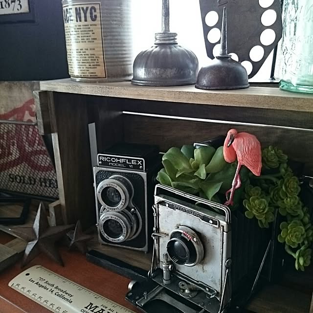 アンティークカメラのブリキオブジェ こだわり派が夢中になる 人気のアメリカ雑貨屋 通販 アメリカ雑貨 アメリカン雑貨 インテリア雑貨 カッコイイ男の部屋 おしゃれ 生活雑貨 置物 小物 模型 アンティーク風 カントリー系グッズのレビュー クチコミとして参考に