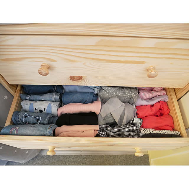 Ikea イケア チェスト 引き出し 3 パイン材 62x70cm Z Rast ラスト インテリア 収納家具 タンス おしゃれ シンプル 北欧 かわいいのレビュー クチコミとして参考になる投稿7枚