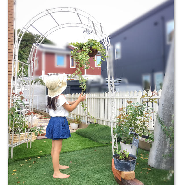 部屋全体 バラのアーチに憧れる 庭 Diy ヘデラ アーチ などのインテリア実例 18 09 22 51 48 Roomclip ルームクリップ