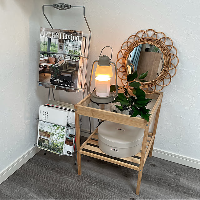 写真付きレビュー 2107イケア Ikea ネスナ ベッドサイドテーブル36x35 Cmガラストップ 天然素材 竹製ミニテーブル ナイトテーブル Smtb Ms の通販商品 口コミ情報 Roomclipショッピング