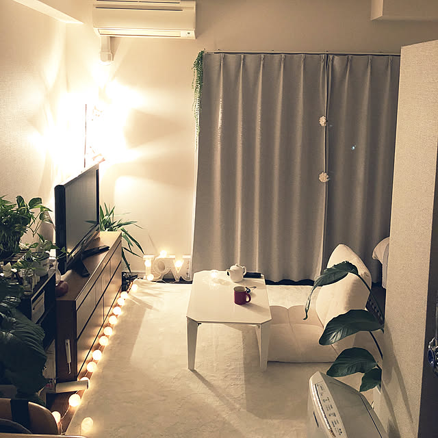 写真付きレビュー コットンボールランプ コットンボールライト 乾電池タイプ Led 18カラー スイッチ付き インスタ映え フェアリーライト プレゼント ギフト ライト ガーランド 間接照明 照明 壁飾り ベッドサイドランプ 女子部屋 リビング ウォールデコレーションの通販