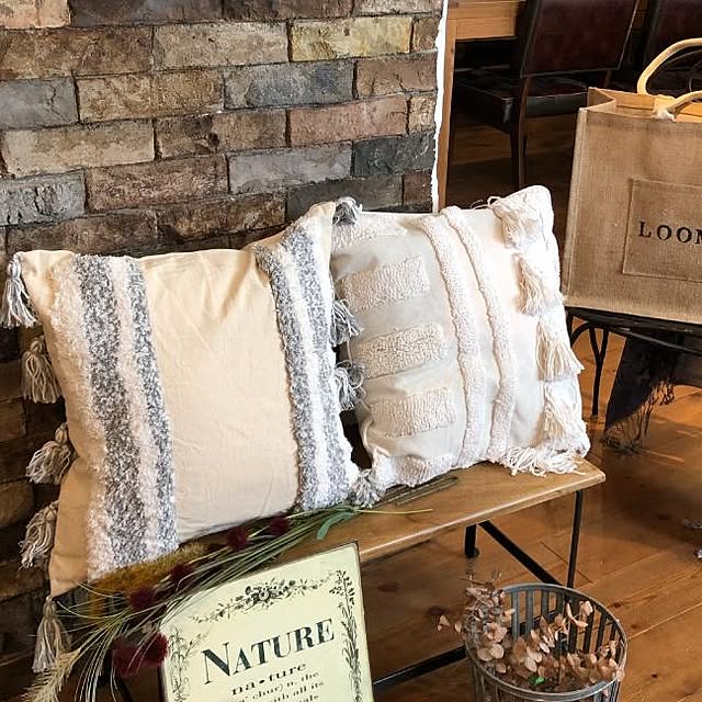 写真付きレビュー クッションカバー アジアン クッション タッセル ふわふわ 白 グレー コットン モノトーン シンプル Bohoスタイル かわいい おしゃれ 北欧 フリンジ 冬 引っ越し祝い プレゼント ボヘミアン レトロ シャビー 45 45cm プレゼント 新居の通販商品 口コミ