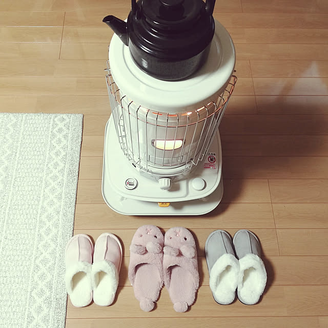 キッズルームスリッパ Nウォーム Pi O I M のレビュー クチコミとして参考になる投稿2枚 Roomclip ルームクリップ