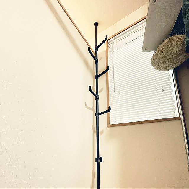 写真付きレビュー ニトリ つっぱりポールハンガー ヒルデ ブラック の通販商品 口コミ情報 Roomclipショッピング 写真付きレビュー ニトリ つっぱりポールハンガー ヒルデ ブラック の通販商品 口コミ情報 Roomclipショッピング