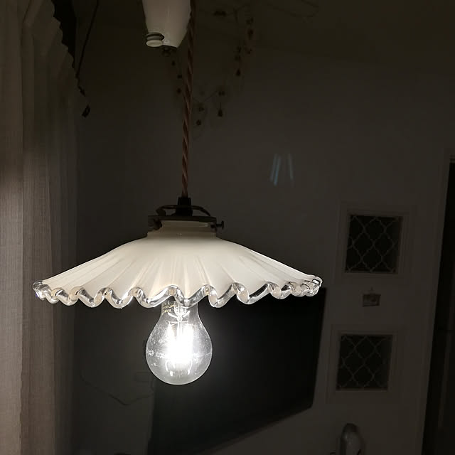 写真付きレビュー】Tengyuan technology Tengyuan LED電球 40W形相当 E26口金 フィラメント電球 4W 電球色 450lm クリアタイプ エジソン レトロ電球 A60 照明 360度発光 雰囲気重視 【1個入り】の通販商品口コミ情報 | RoomClipショッピング 写真付きレビュー】Tengyuan technology Tengyuan LED電球 40W形相当 E26口金 フィラメント電球 4W 電球色 450lm クリアタイプ エジソン レトロ電球 A60 照明 360度発光 雰囲気重視 【1個入り】の通販商品口コミ情報 | RoomClipショッピング