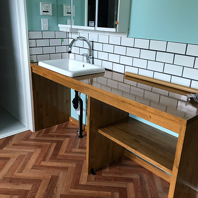 洗面ボウル 深型 埋め込み型 大容量 洗濯 おしゃれ 陶器製 大きい 大きめ オーバーフロー穴有り 四角 W590 D400 H210 Ink hのレビュー クチコミとして参考になる投稿2枚