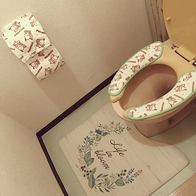 ニトリ 拭けるトイレマット リース のレビュー 口コミとして参考になる投稿5枚 Roomclip ルームクリップ
