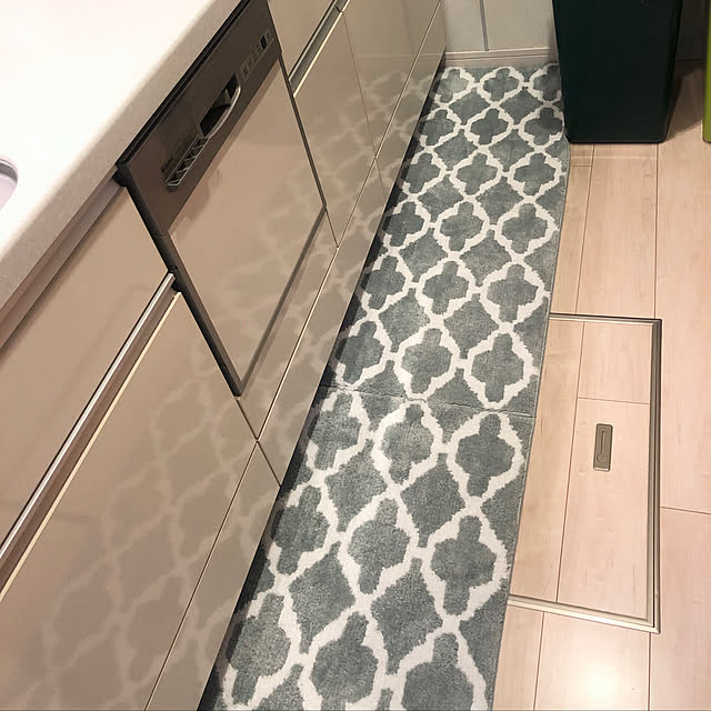 写真付きレビュー Ikea イケア キッチンマット ライトグリーン 緑 ホワイト 白 45x1cm Z Auning アウニング キッチン用品 キッチンファブリック 台所用マット おしゃれ シンプル 北欧 かわいいの通販商品 口コミ情報 Roomclipショッピング