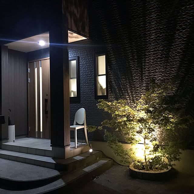 タカショー ひかりノベーション 木のひかり 基本セット Lgl Lh01p ガーデンライト 庭の照明 のレビュー クチコミとして参考になる投稿7枚 Roomclip ルームクリップ
