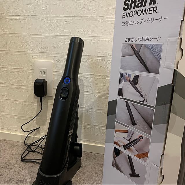 Shark EVOPOWER W25 WV270J 充電式ハンディクリーナー