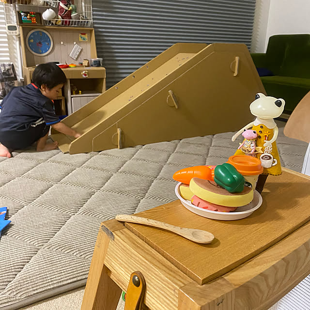 写真付きレビュー Punnyほいく すべり台 大きい 大 キッズ 子ども 大人も乗れる 耐荷重 ダンボール 遊具 大型 ロング 長い 日本製 段ボール キット 組立て 子供 おもちゃ ギフト 孫 プレゼント 室内 運動 工作 すべりだい 遊び 託児 誕生日 トミタパックス 幼児 小学生