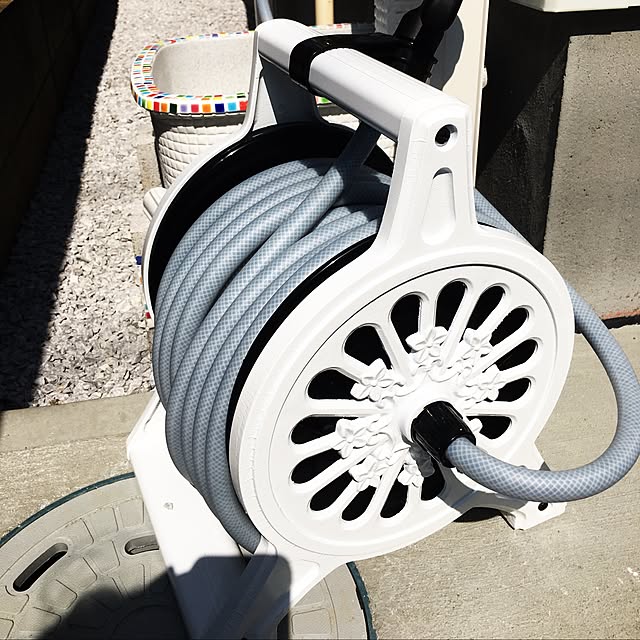 アルミホースリール販売実績5500台 オリジナル カスタムモデル 三洋化成 ロゼットリール ホースリール ホワイト 白 おしゃれ 高品質 散水 水まき 水やり 洗車 ホースリール m 散水ホース 庭 新築祝い のし対応 送料無料 Rr4stw 沖縄 離島配送不可 のレビュー