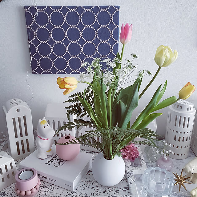 写真付きレビュー マリメッコ ミニ フラワーベース 一輪挿し 花瓶 ライラック Marimekko Mini Flower Vase 正規販売店 の通販商品 口コミ情報 Roomclipショッピング