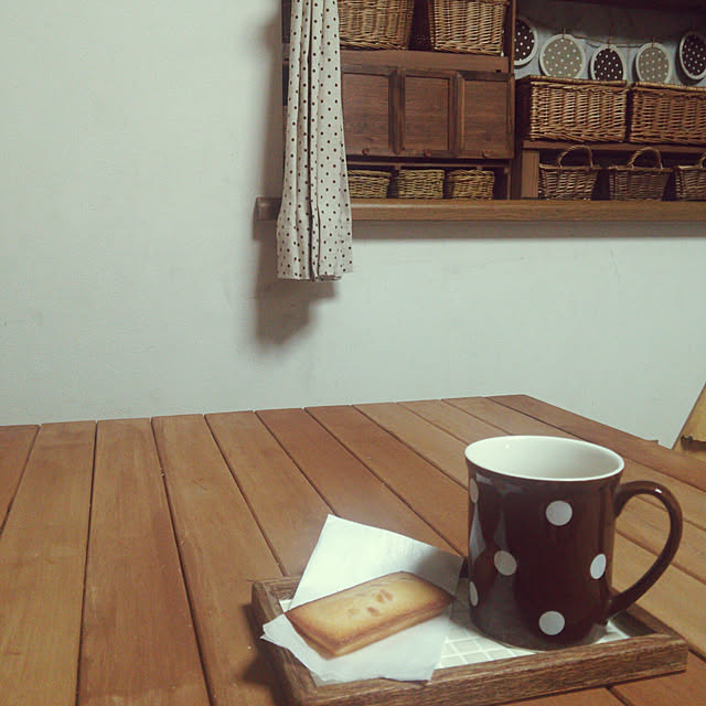 初心者さんも簡単に貼れる壁紙糊付け不要 木目 クロス 木目調 木目柄 シール 壁紙シール はがせる シール式壁紙 剥がせる 壁デコ リフォーム Diy 模様替え アレンジ のり付き 壁紙クロス ブラウンウッド 木目柄クロス 壁シール Kabedeco カベデコ 壁デコ 21kのレビュー 初心者さんも簡単に貼れる壁紙糊付け不要 木目 クロス 木目調 木目柄 シール 壁紙シール はがせる シール式壁紙 剥がせる 壁デコ リフォーム Diy 模様替え アレンジ のり付き 壁紙クロス ブラウンウッド 木目柄クロス 壁シール Kabedeco カベデコ 壁デコ 21kのレビュー