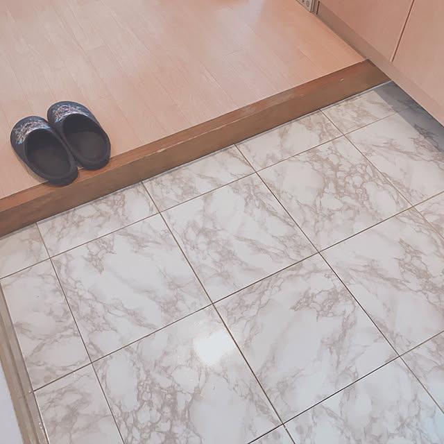 ダイソー フロアタイルの床のまとめページ Roomclip ルームクリップ ダイソー フロアタイルの床のまとめページ Roomclip ルームクリップ