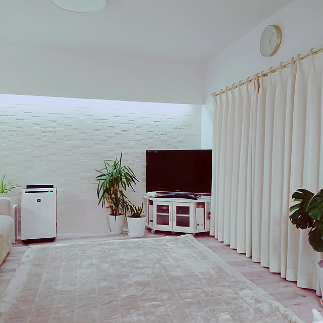 カーテンレール 装飾レール おしゃれ シングル シンプル スタイリッシュ モダン新築 リフォーム リノベーション 施主 施主支給品 Toso トーソー Neore ラグレス33 Bキャップ シングル 2 10mのレビュー クチコミとして参考になる投稿23枚 Roomclip ルームクリップ