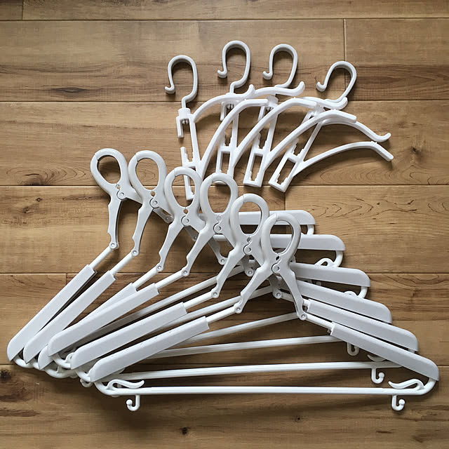 ニトリ スライドキャッチハンガー 3本組 Lgy のレビュー 口コミとして参考になる投稿4枚 Roomclip ルームクリップ ニトリ スライドキャッチハンガー 3本組 Lgy のレビュー 口コミとして参考になる投稿4枚 Roomclip ルームクリップ