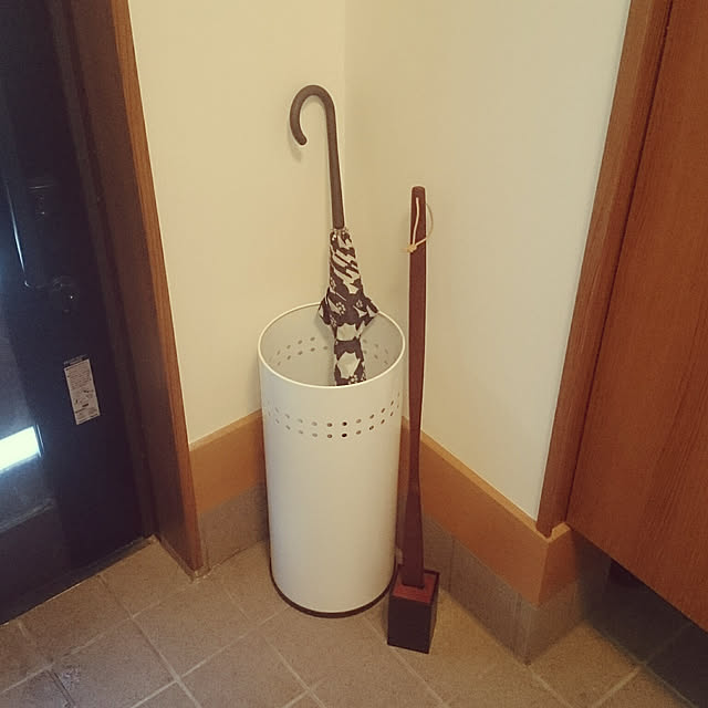 写真付きレビュー 靴べらスタンド 木製 Yk09 014 Shoehorn Stocker ナチュラル ブラウン レッドブラウン シューホーンスタンド シューホーンストッカー おしゃれ 日本製 ヤマト工芸 Yamato Japanの通販商品 口コミ情報 Roomclipショッピング