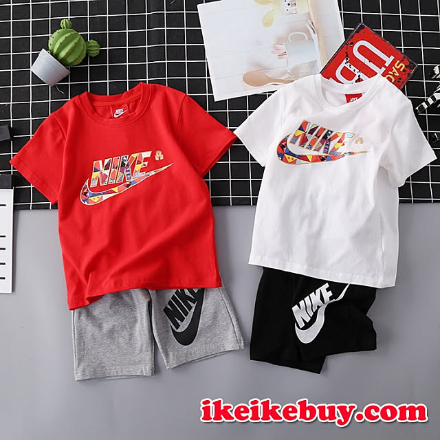 韓国風 ナイキ 子供ジャージ 上下セット Nike 子供tシャツ セットアップ ナイキ ズボンパンツ Tシャツ ズボンセット Nike スポーツウェア 男の子 Nikeプリントロゴtシャツ 女の子のインテリア実例 19 07 04 33 03 Roomclip ルームクリップ