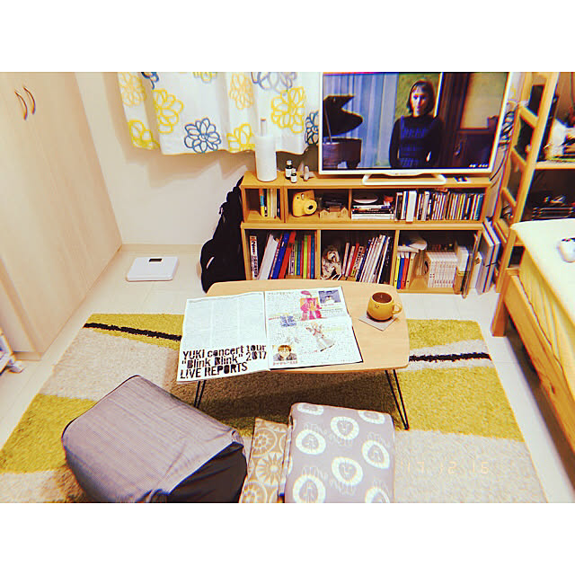 部屋全体/体にフィットするソファ/アロマ加湿器/パイン材ユニットシェルフ/一人暮らし&hellip;などのインテリア実例 20171216 20