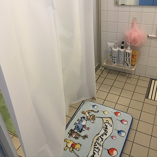 Otraki 突っ張り棒 カーテンレール 115 180cmの長さ調節可 カーテンロッド カーテンポール つっぱり 2m シャワーカーテン吊るす 仕切り バネ入り 滑り防止ゴム付き ステンレス 錆びにくい より厚い 物干し竿 より強い負荷 強力 末端取り外す可能のレビュー クチコミ