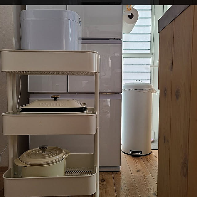 ポイント5倍 ゴミ箱 30l Afb C30 ゴミ箱 ごみ箱 ふた付き ペダル ダストボックス おしゃれ ペール スリム 30リットル 縦型 キッチン 蓋付き フタ付き 大容量 リビング ペダル付き シンプル コンパクト 空き缶 缶 ビン ペットボトル 新生活 一人暮らし D 23so の