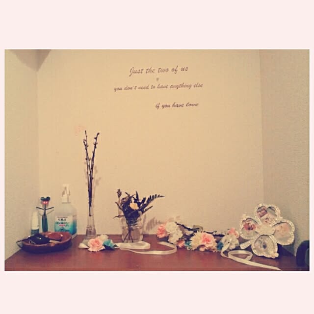 Lucca ウォールステッカー 2枚組 木 グリーン はがせる リーフ 植物 北欧 おしゃれ トイレ シール モノクロ インスタ 映え インテリア 壁紙 飾り 窓 英字 Diy はがせる クロス ウッドのレビュー 口コミとして参考になる投稿8枚