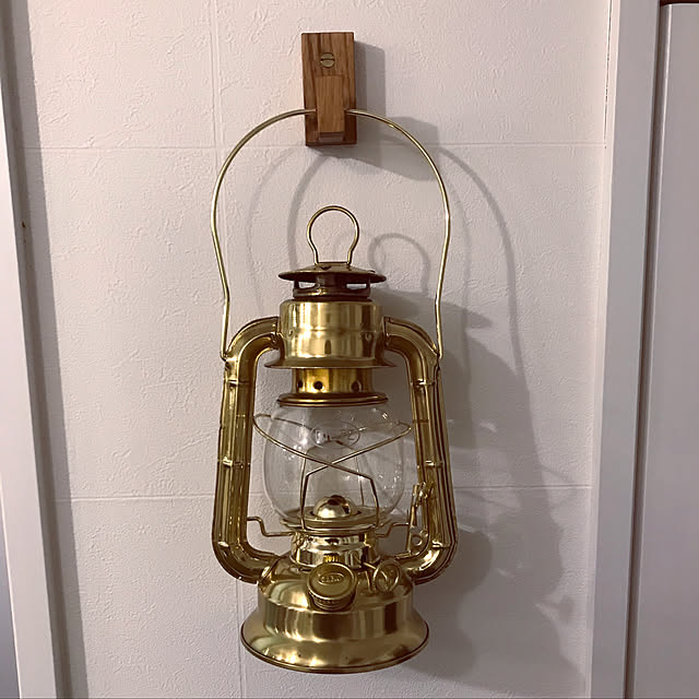 写真付きレビュー】Norfolk Southern Watchman Railroad Lantern 真鍮 写真付きレビュー】Norfolk Southern Watchman Railroad Lantern 真鍮