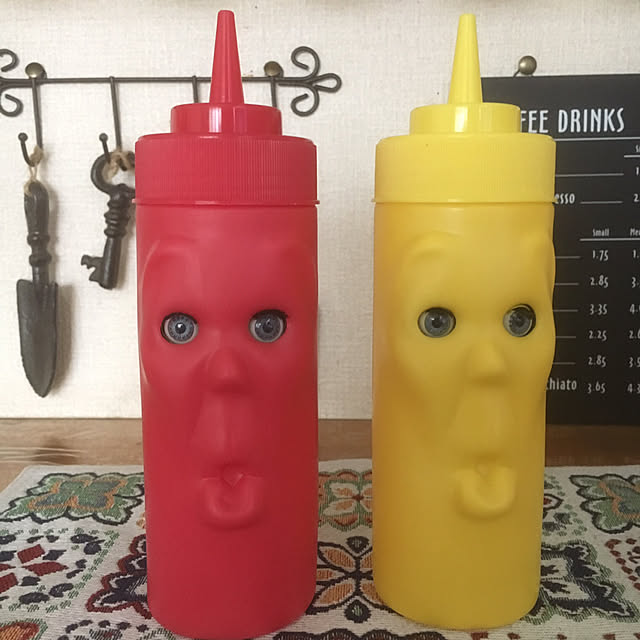 Kikkerland キッカーランド Kikkerlandマックス モリス ケチャップ マスタード キッカーランドのレビュー 口コミとして参考になる投稿19枚 Roomclip ルームクリップ Kikkerland キッカーランド Kikkerlandマックス モリス ケチャップ マスタード キッカーランドのレビュー 口コミとして参考になる投稿19枚 Roomclip ルームクリップ
