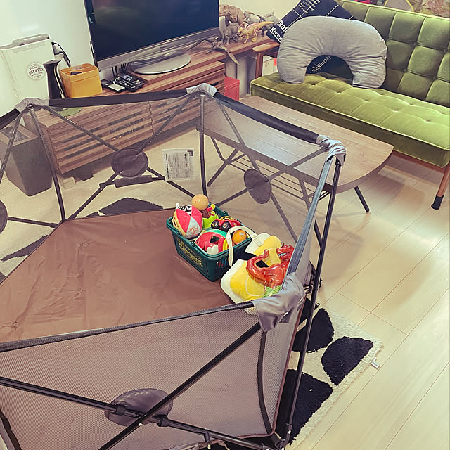 Smartangel らくらくベビーサークル ベビーサークル 折りたたみ ベビーフェンス ベビーガード ベビー 赤ちゃん サークル ベビーグッズ 赤ちゃんグッズ ベビー用品 赤ちゃん用品 折りたたみサークル キッズサークル のレビュー クチコミとして参考になる投稿1枚