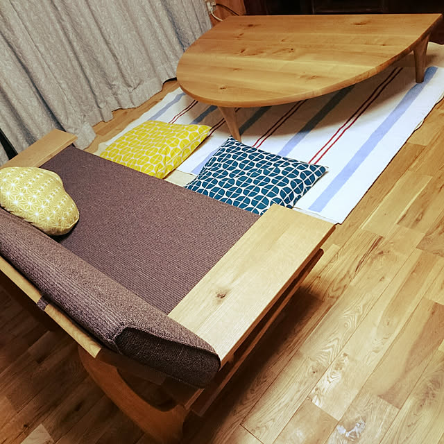 写真付きレビュー】飛騨産業【森のことば】変形テーブル センターテーブル 半円形 リビングテーブル SN105RT/SN105RH オーク ナラ 節あり 無垢 飛騨高山 10年保証 HIDAの通販商品口コミ情報 | RoomClipショッピング 写真付きレビュー】飛騨産業【森のことば】変形テーブル センターテーブル 半円形 リビングテーブル SN105RT/SN105RH オーク ナラ 節あり 無垢 飛騨高山 10年保証 HIDAの通販商品口コミ情報 | RoomClipショッピング