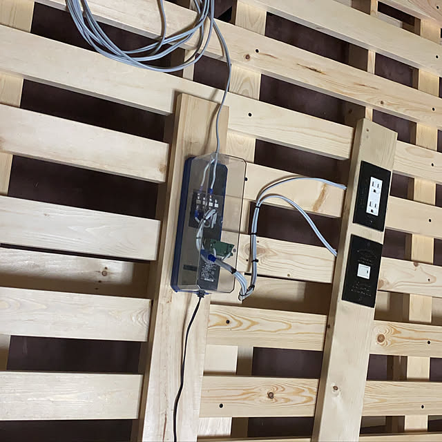 パナソニック 配線金具 Wtf3710k 埋め込みコンセント絶縁取付枠のレビュー クチコミとして参考になる投稿1枚