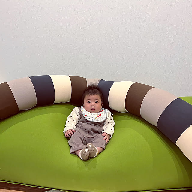 Yogibo Caterpillar Roll Long ヨギボー キャタピラー ロール ロング クッションのレビュー クチコミとして参考になる投稿8枚 Roomclipショッピング