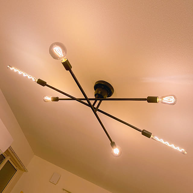 Led電球6個付き リモコン付き おしゃれ シーリングライト 照明 ライト 6灯 キムリック スマートリモコン 対応 間接照明 照明器具 天井照明 インダストリアル 北欧 西海岸 和室 和風 カフェ 子供部屋 リビング 寝室 モダン ダイニング用 インテリア 電気 のレビュー