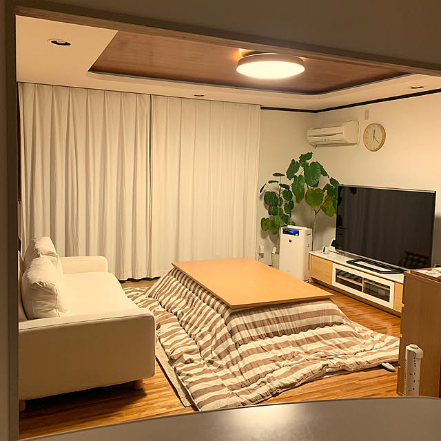 無印良品 ｌｅｄ木製シーリングライト 調光調色機能付 ダークブラウン ナチュラルのレビュー 口コミとして参考になる投稿31枚 Roomclip ルームクリップ