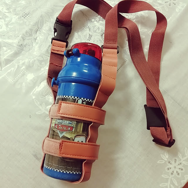 水筒 マグ カバー ホルダー ストラップ ショルダー 子供 大人 おしゃれ ペットボトル ホルダー ベビーカー アウトドア キャンプ 入学 入園 肩掛け 遠足 メール便対応 Tbho01 Toku のレビュー クチコミとして参考になる投稿2枚 Roomclip Item 水筒 マグ カバー ホルダー ストラップ ショルダー 子供 大人 おしゃれ ペットボトル ホルダー ベビーカー アウトドア キャンプ 入学 入園 肩掛け 遠足 メール便対応 Tbho01 Toku のレビュー クチコミとして参考になる投稿2枚 Roomclip Item