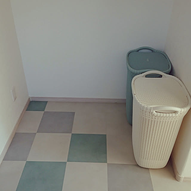 藤栄 ランドリーバスケット Curver カーバー ニット調ランドリーバスケット57l フタ付き縦型 洗濯物 収納 プラスチック 新築祝い 引っ越し祝い 軽い 洗濯かご 洗濯カゴ スリム ランドリー おもちゃ収納のレビュー 口コミとして参考になる投稿5枚 Roomclip ルーム