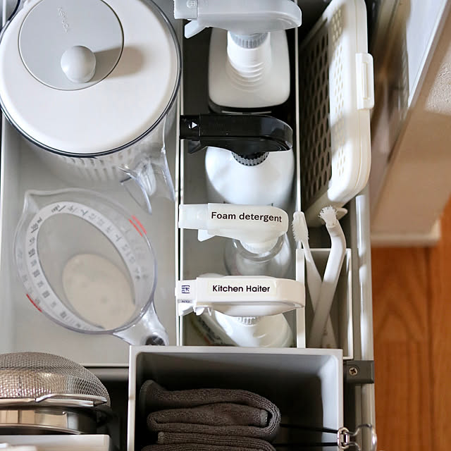 Keyuca公式店 ケユカ スリム サラダスピナー おしゃれ デザイン 水切り シンプル モダン ギフト プレゼント キッチン用品 オシャレ 水切り器 スピナー 野菜 分解 目盛 野菜水切り器 回転 野菜水切り キッチン 便利グッズ 計量カップ キッチン雑貨 キッチンツール 台所