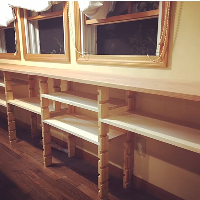 棚 収納棚 杉板天板 Diy棚 ラック用の脚 などのインテリア実例 16 12 02 02 15 22 Roomclip ルームクリップ