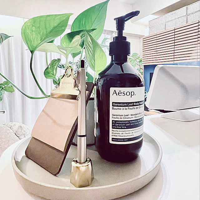 イソップ Aesop ゼラニウムボディバーム 500ml のレビュー クチコミとして参考になる投稿3枚 Roomclip Item