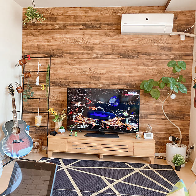 Suyika ほこり取り ウールダスター 32cm ほうき ハンディモップ 羊毛のホコリ取り 掃除道具 部屋掃除 埃払い 埃取り はたき ダスター ナチュラル 天然木 ふわふわ おしゃれのレビュー クチコミとして参考になる投稿9枚 Roomclip ルームクリップ