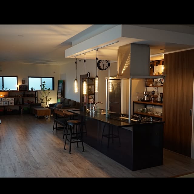 キッチン/アイランドキッチン/キッチンカウンター/ミックスインテリア/パントリーDIY...などのインテリア実例 - 2017-03-04 22:42:06