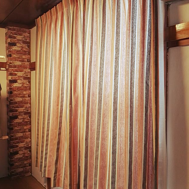 写真付きレビュー ナバホ族のカラーリングをリメイクしたカーテン レギュラー ベージュ オレンジ ブルー グリーン ブラック Jip イップ の通販商品 口コミ情報 Roomclipショッピング