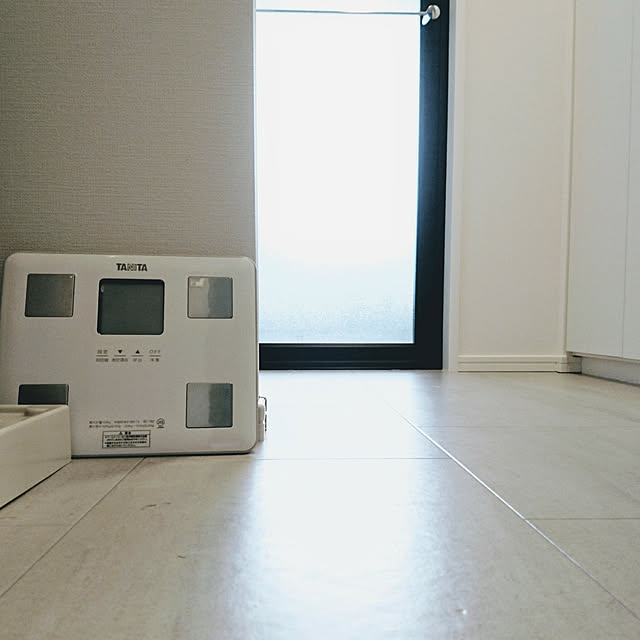 タニタ 体組成計 ホワイト 760 Wh 1台 タニタ Tanita のレビュー クチコミとして参考になる投稿2枚 Roomclip Item