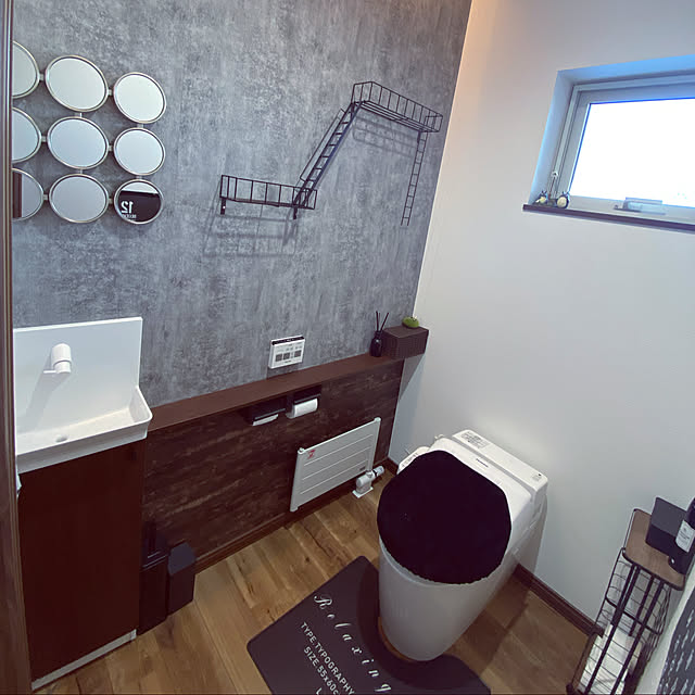 ニトリ 貼ってはがせるシール壁紙 ストーンgy のレビュー 口コミとして参考になる投稿24枚 Roomclip ルームクリップ