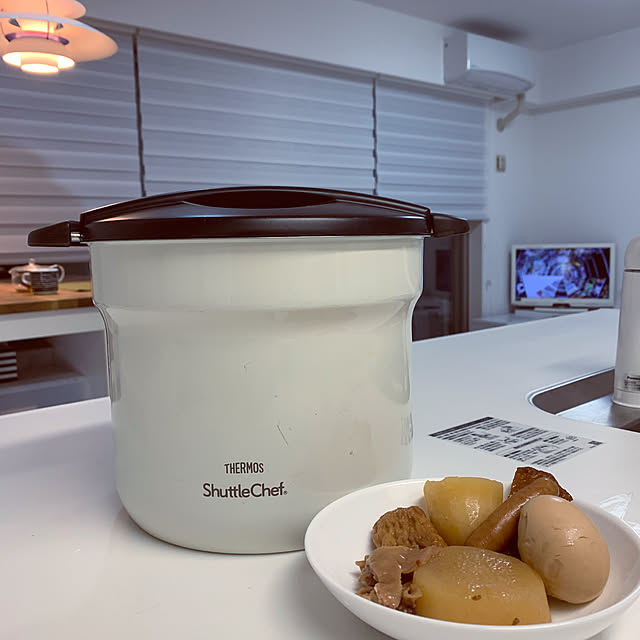 Thermos サーモス サーモス 真空保温調理器 シャトルシェフ 4 3l オフホワイト Kbf 4500 Owhのレビュー 口コミとして参考になる投稿6枚 Roomclip ルームクリップ