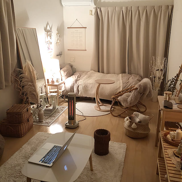 写真付きレビュー ハロゲンヒーター 省エネ 暖房器具 電気ヒーター おしゃれ 小型 ミニ 暖房 脱衣所 足元 受験生 速暖 すぐ 暖まる 暖房 一人用 ランタン 電気ストーブ テレワークの通販商品 口コミ情報 Roomclipショッピング 専用 速暖 ハロゲン足元ヒーター