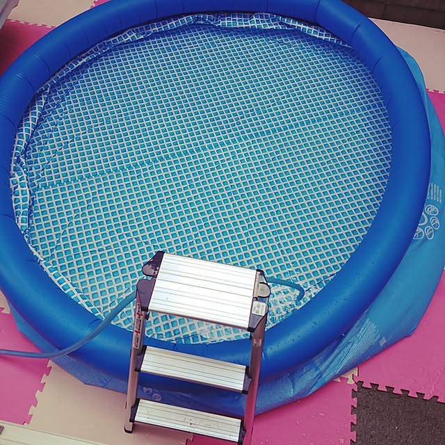 プール ビニールプール 10分設置 大型 Intex インテックス イージーセットプール 丸型 水あそび レジャープール 子供用プール 自宅用プール ベランダ フレームプール 244cm 76cm のレビュー クチコミとして参考になる投稿4枚 Roomclip Item