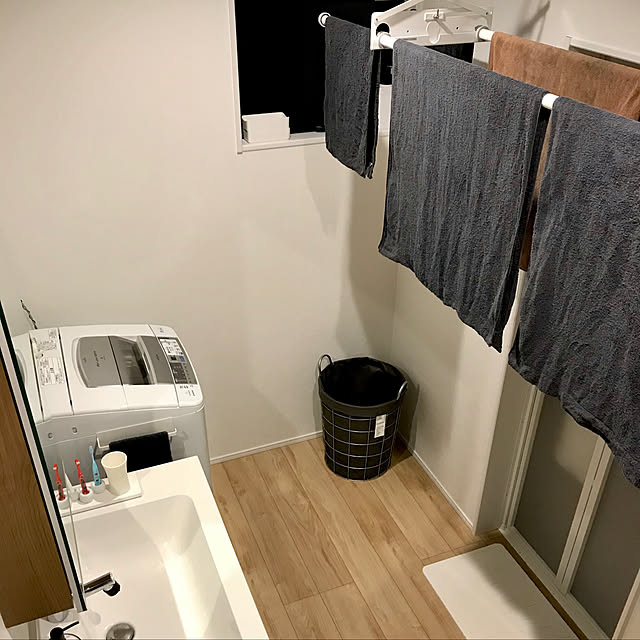 パナソニック 洗面化粧台 シーライン 幅900 奥行530 本体 フロートタイプ 扉柄 チェリー柄 水栓 マルチシングルレバーシャワースゴピカタイプ エコカチット ミラー 収納付1面鏡 幅500 新スタンダードd530タイプ Xgqc90c5fmuxp Gqc50c1nmxp 90cm 洗面台 Cline